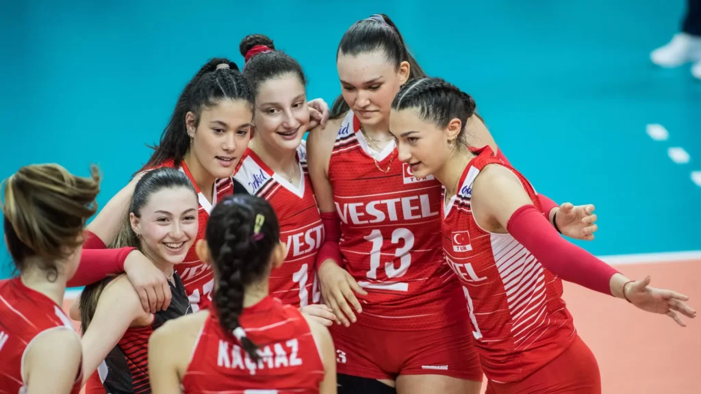U17 Kız Milli Voleybol Takımı Final