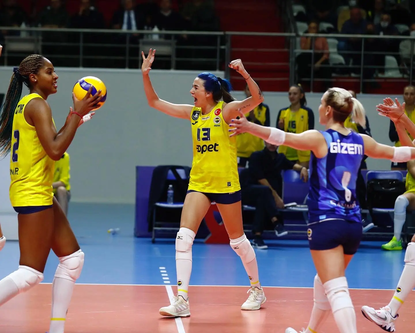 Fenerbahçe Opet 9. Hafta Çukurova Belediye 3 Aralık 2022