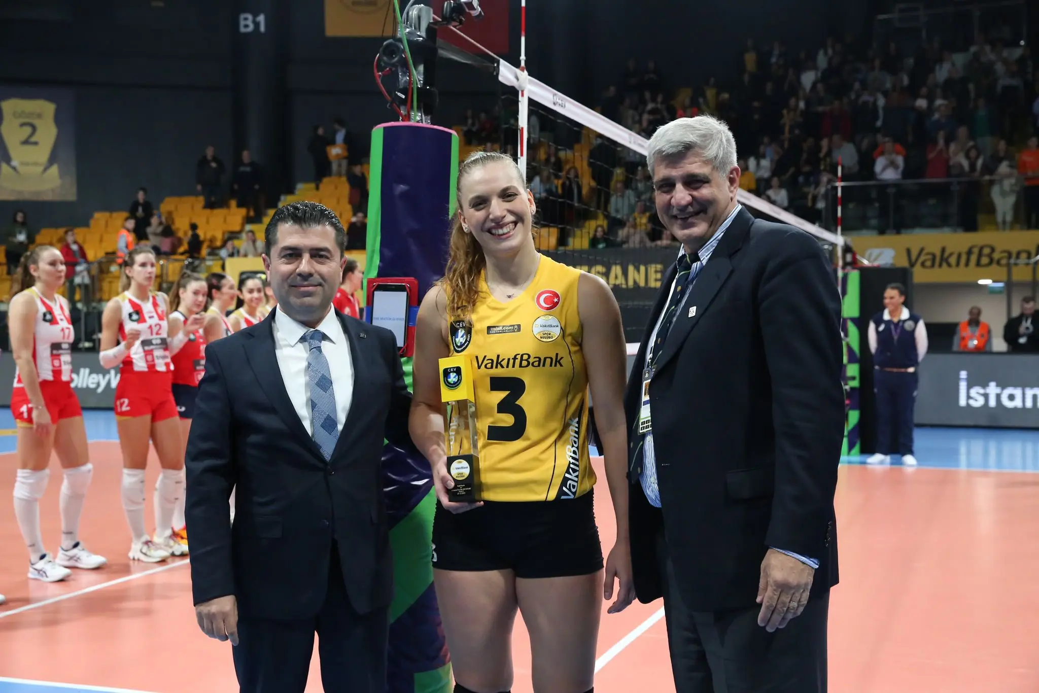 Son Şampiyon VakıfBank CEV Şampiyonlar Ligi 2023 MVP Cansu Özbay