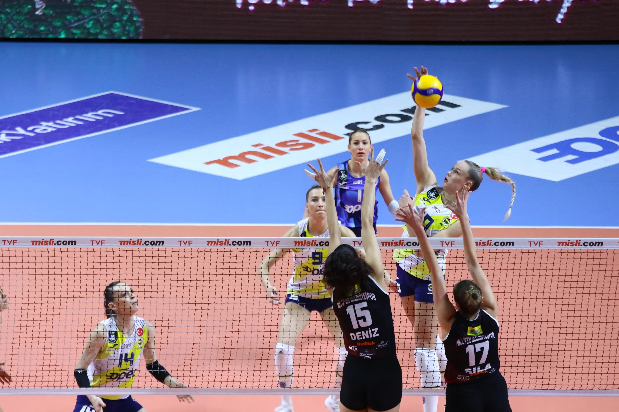 Fenerbahçe Opet Sigorta Sultanlar Ligi’nde 15. Hafta