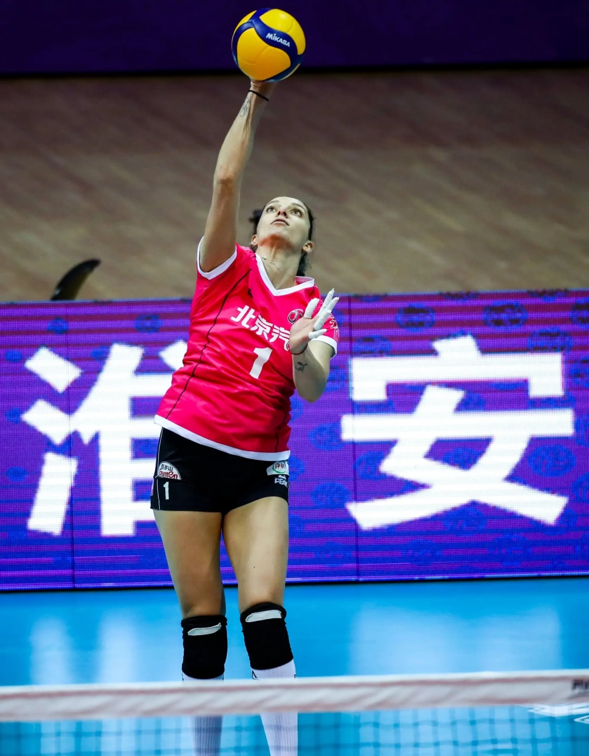 Hristina Vuchkova Fenerbahçe Opet