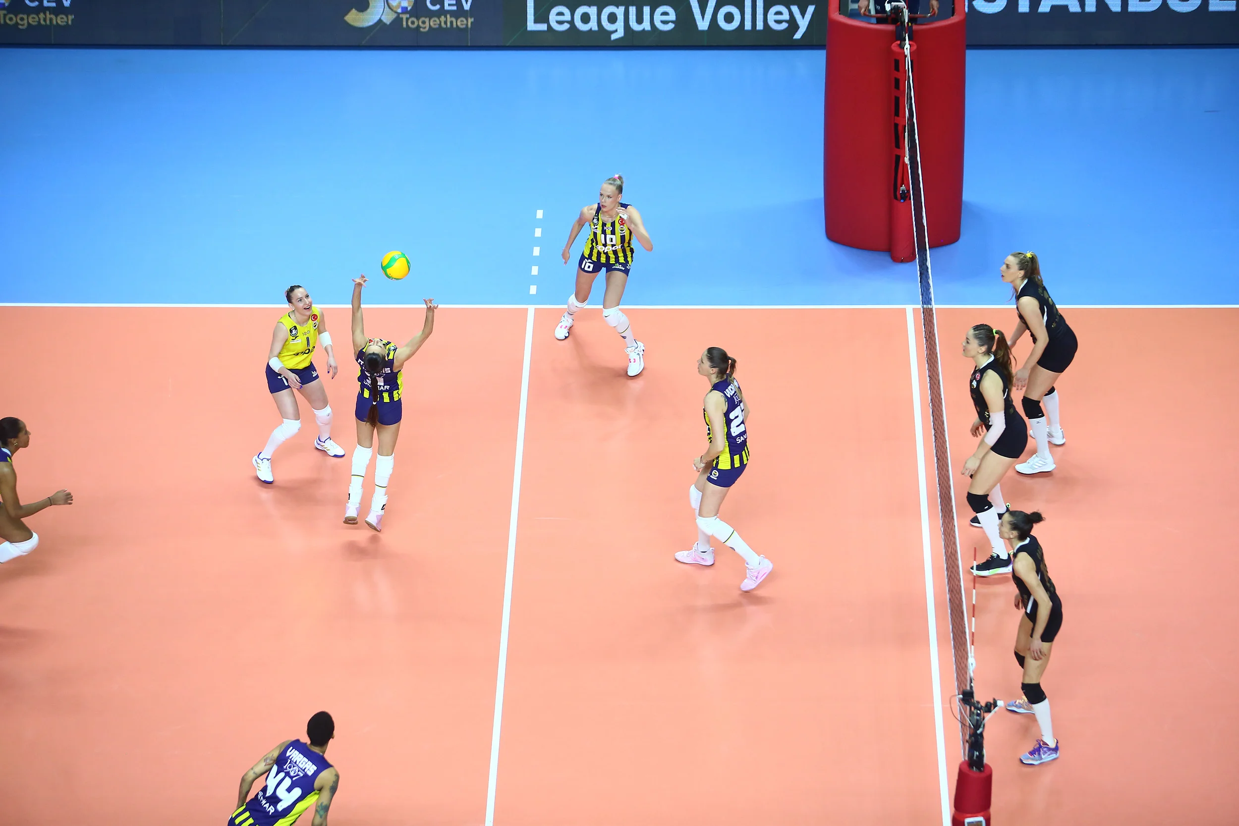 13 Nisan 2023 CEV Şampiyonlar Ligi Yarı Final Rövanş