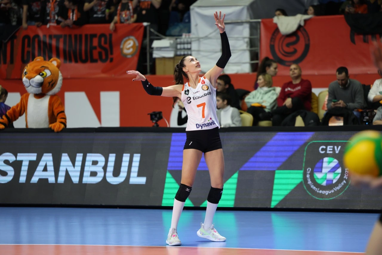 Eczacıbaşı Şampiyonlar Ligi Hande Baladın