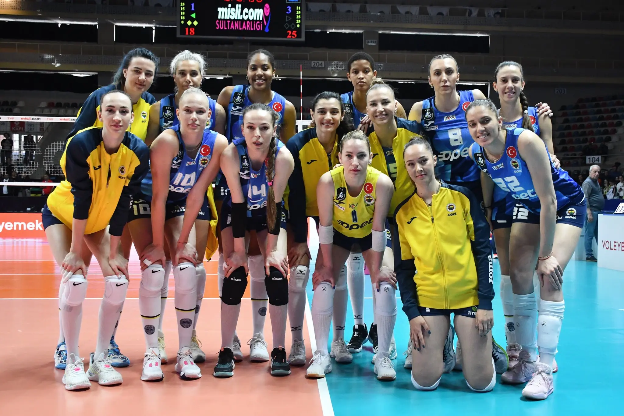 Sultanlar Ligi'nde 24. Hafta Fenerbahçe Opet Galibiyeti 15 Nisan 2023