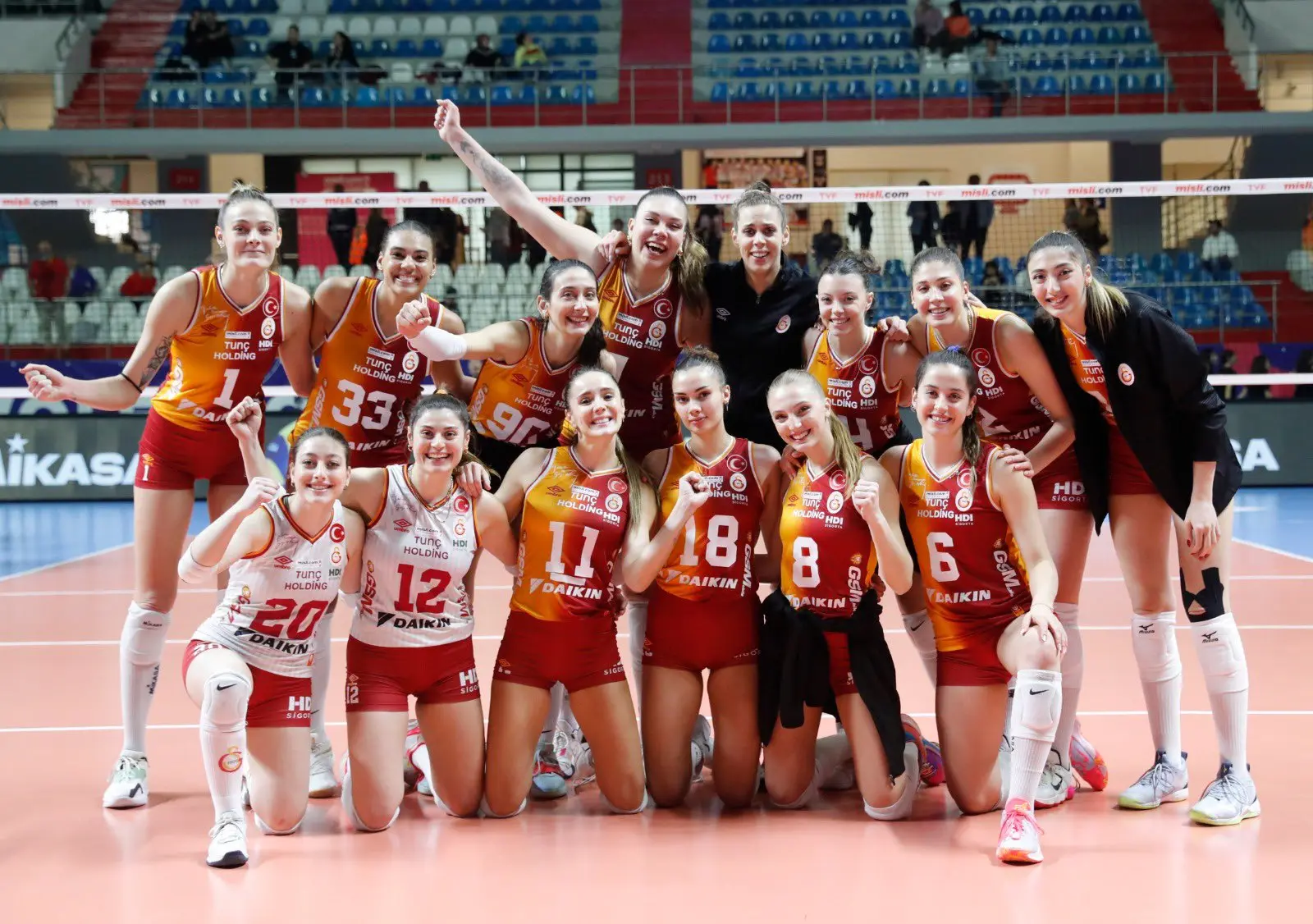 Sultanlar Ligi'nde 24. Hafta Galatasaray HDİ Sigorta Galibiyeti 15 Nisan 2023