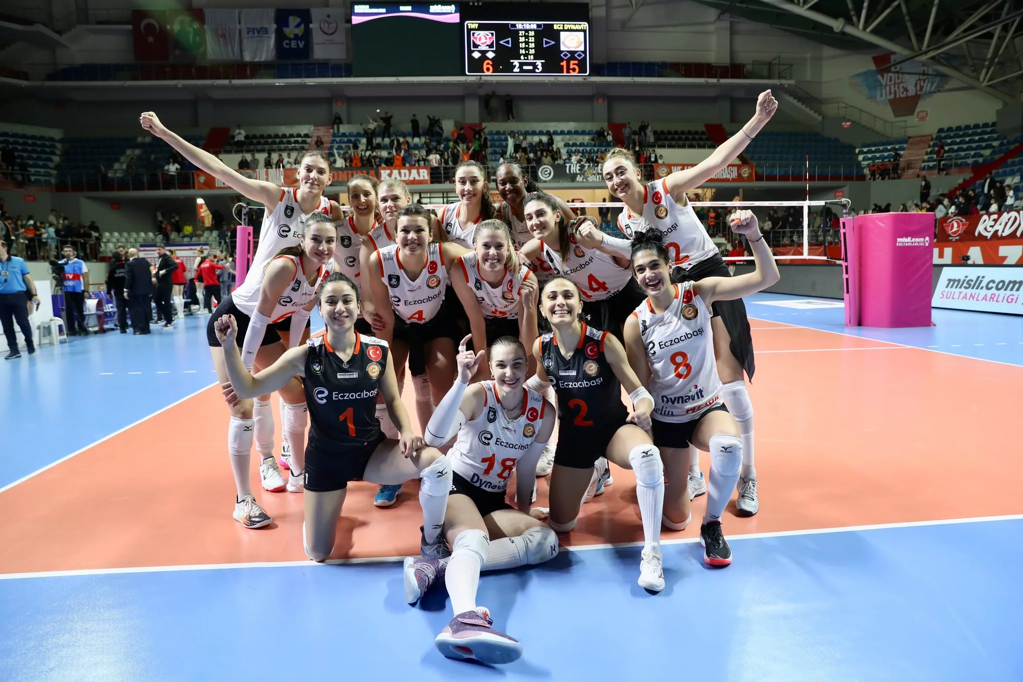 Eczacıbaşı Dynavit Play-Off 3 Mayıs 2023