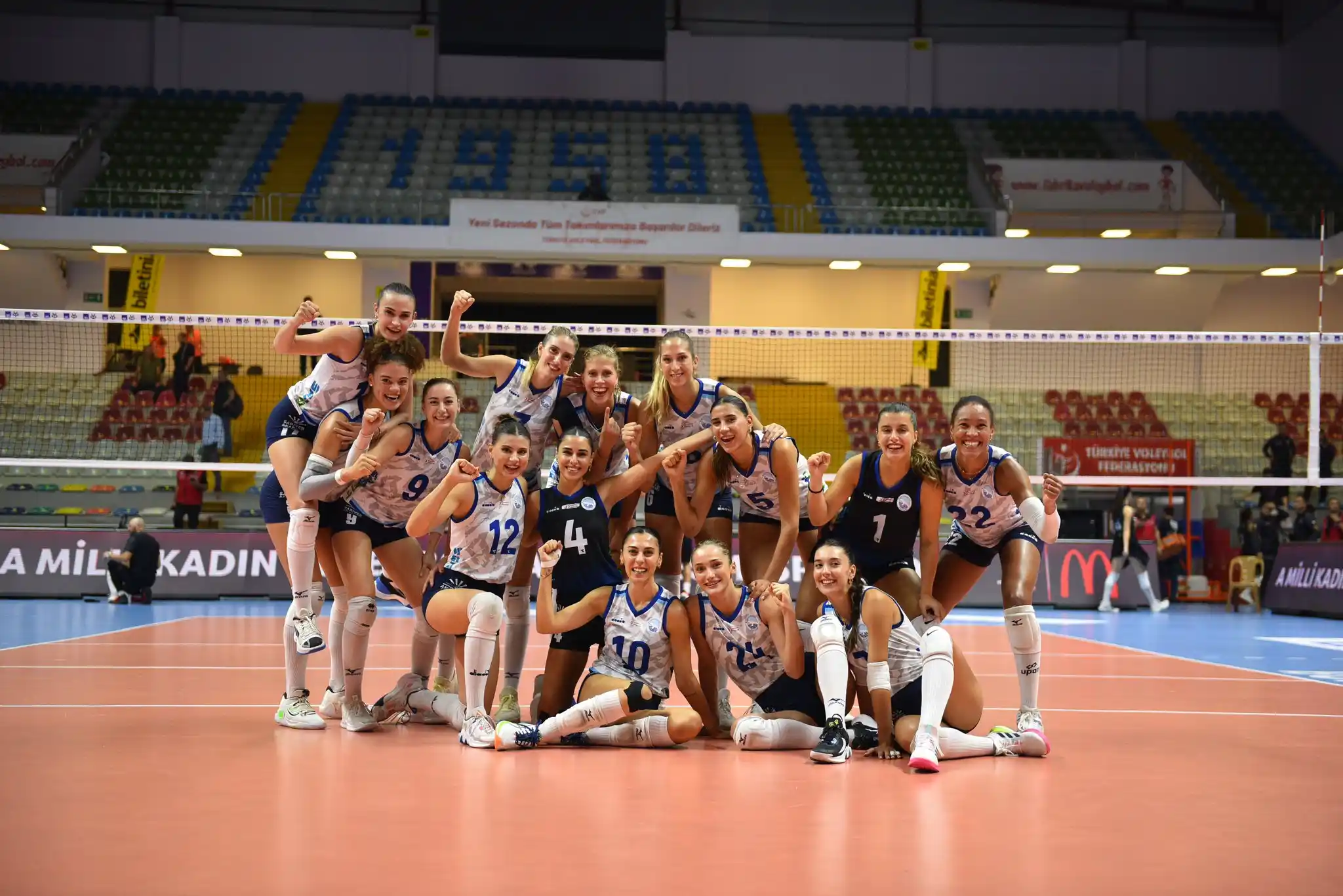 İstanbul Sarıyer Belediyesi, Beşiktaş'ı Kupa Voley'de 3-0 Yendi
