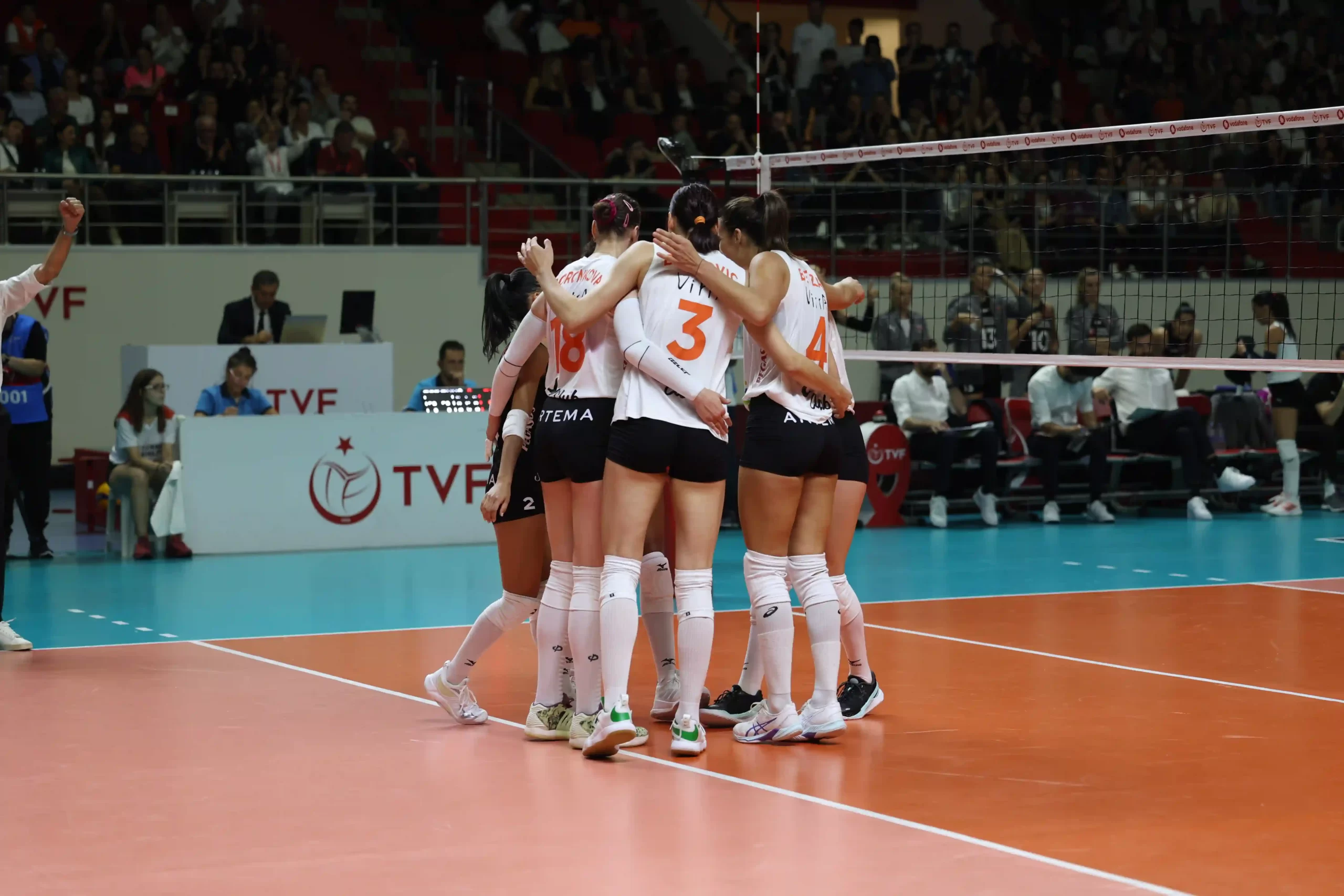 Elif Şahin Eczacıbaşı Dynavit, Vodafone Sultanlar Ligi'ni Galibiyetle Açtı 2