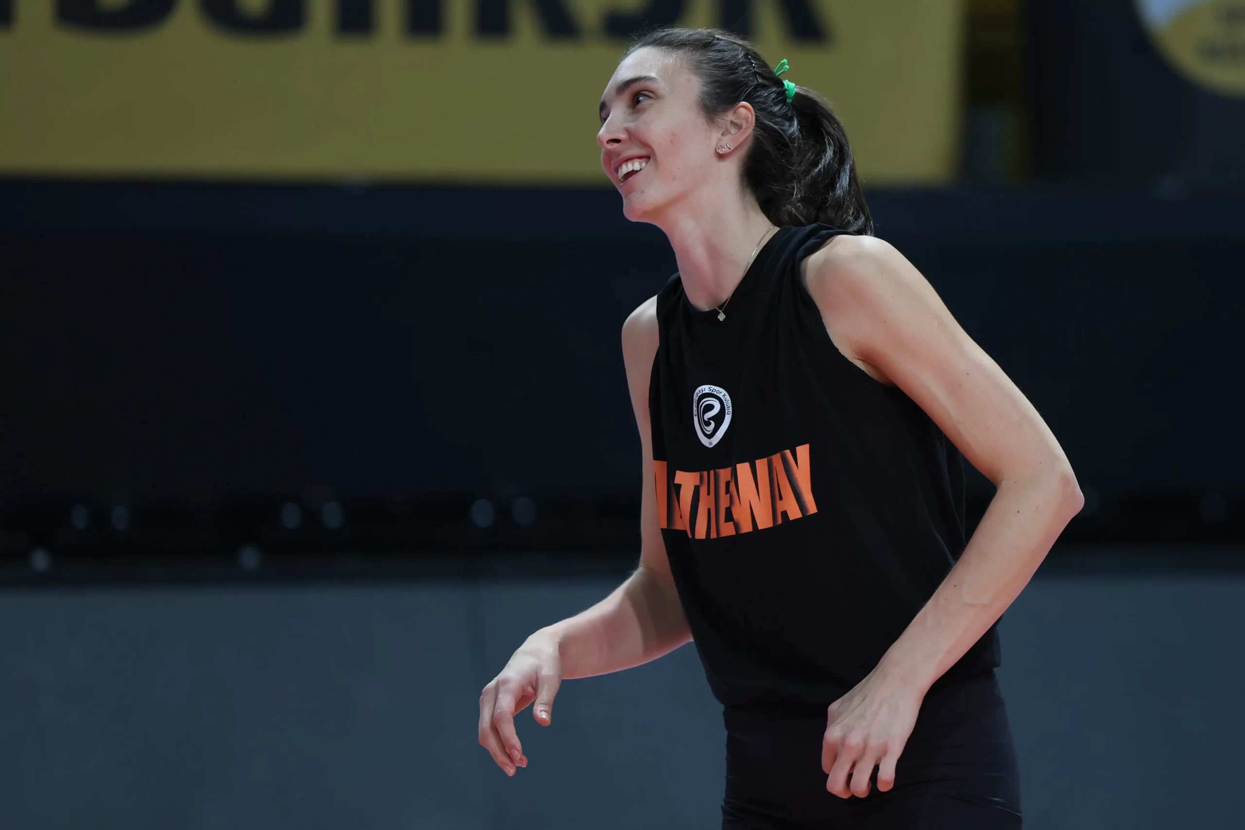 Eczacıbaşı Dynavit ve VakıfBank Karşılaşıyor Naz Aydemir Akyol