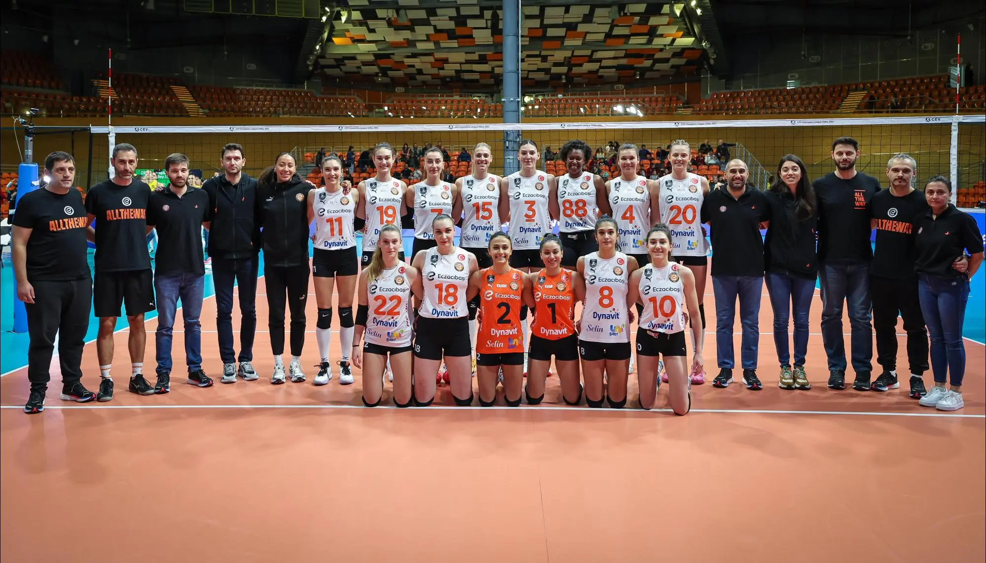 Eczacıbaşı Dynavit, Plovdiv'den Galip Ayrıldı 4