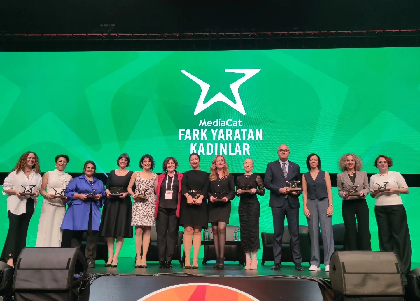 Filenin Sultanları'na Cumhuriyet Kadınları Özel Ödülü 2023