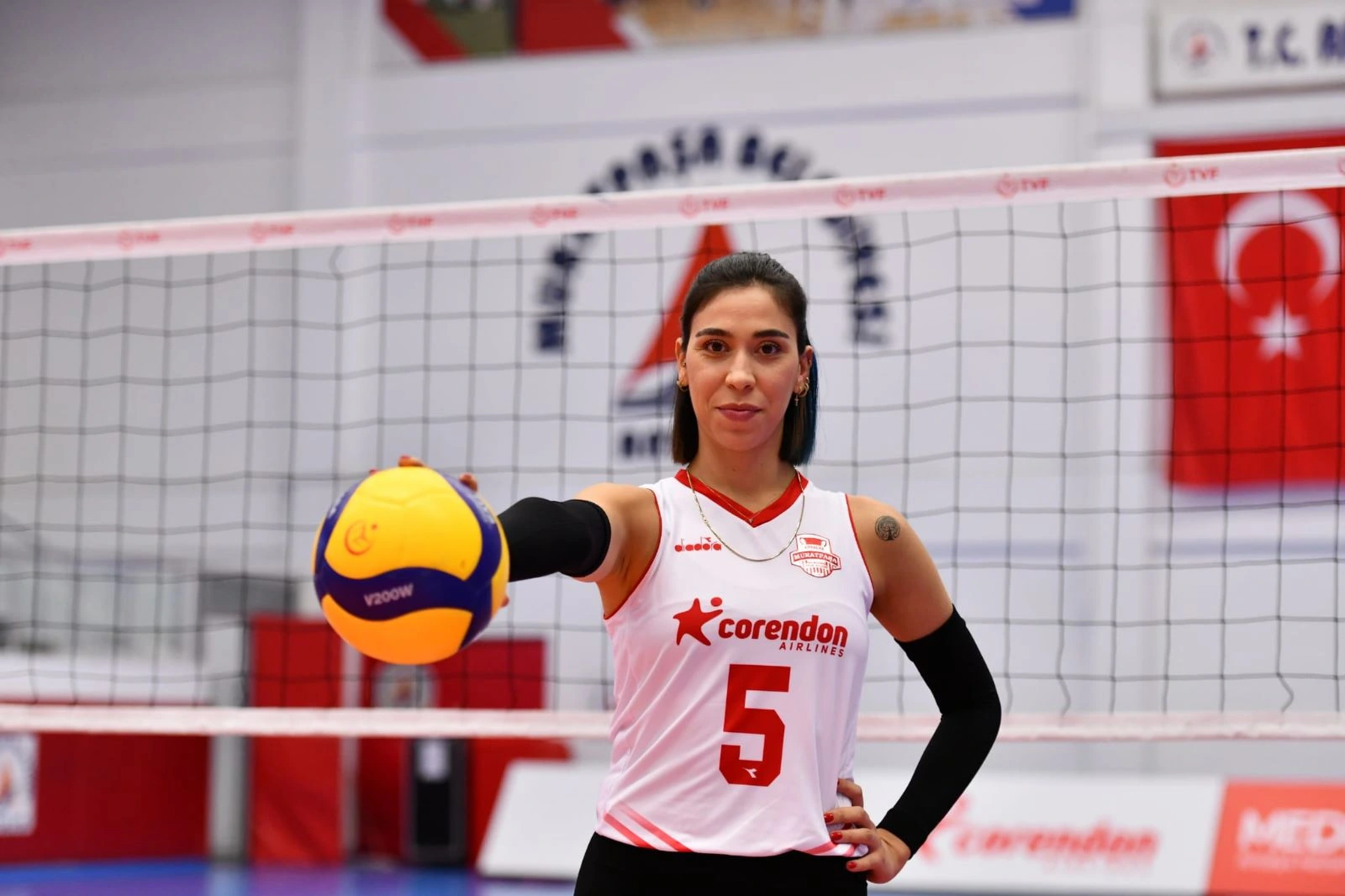 Ecem Şahin İle Muratpaşa Belediyesi Yollarını Ayırdı1