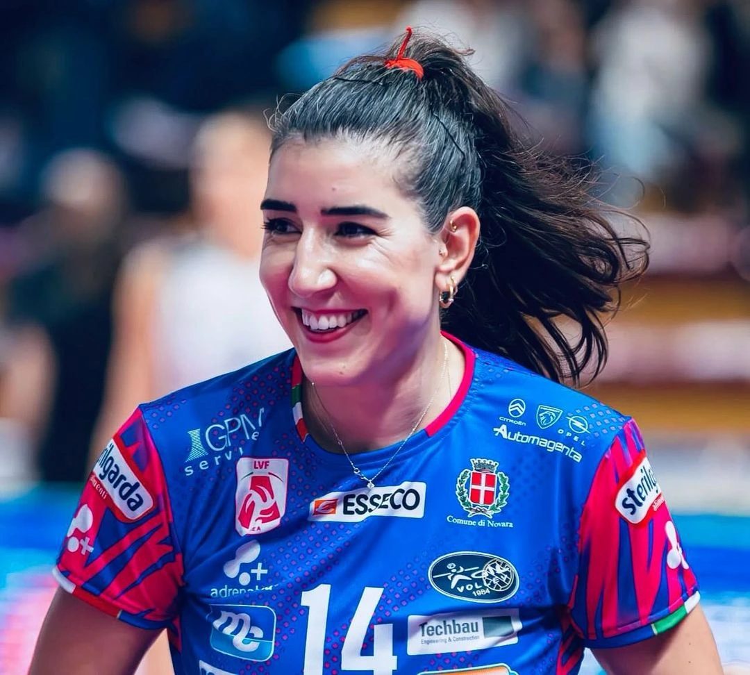 Melis Durul, Novara Ayrılığı İle İlgili Soruları Mari'ye Cevapladı1