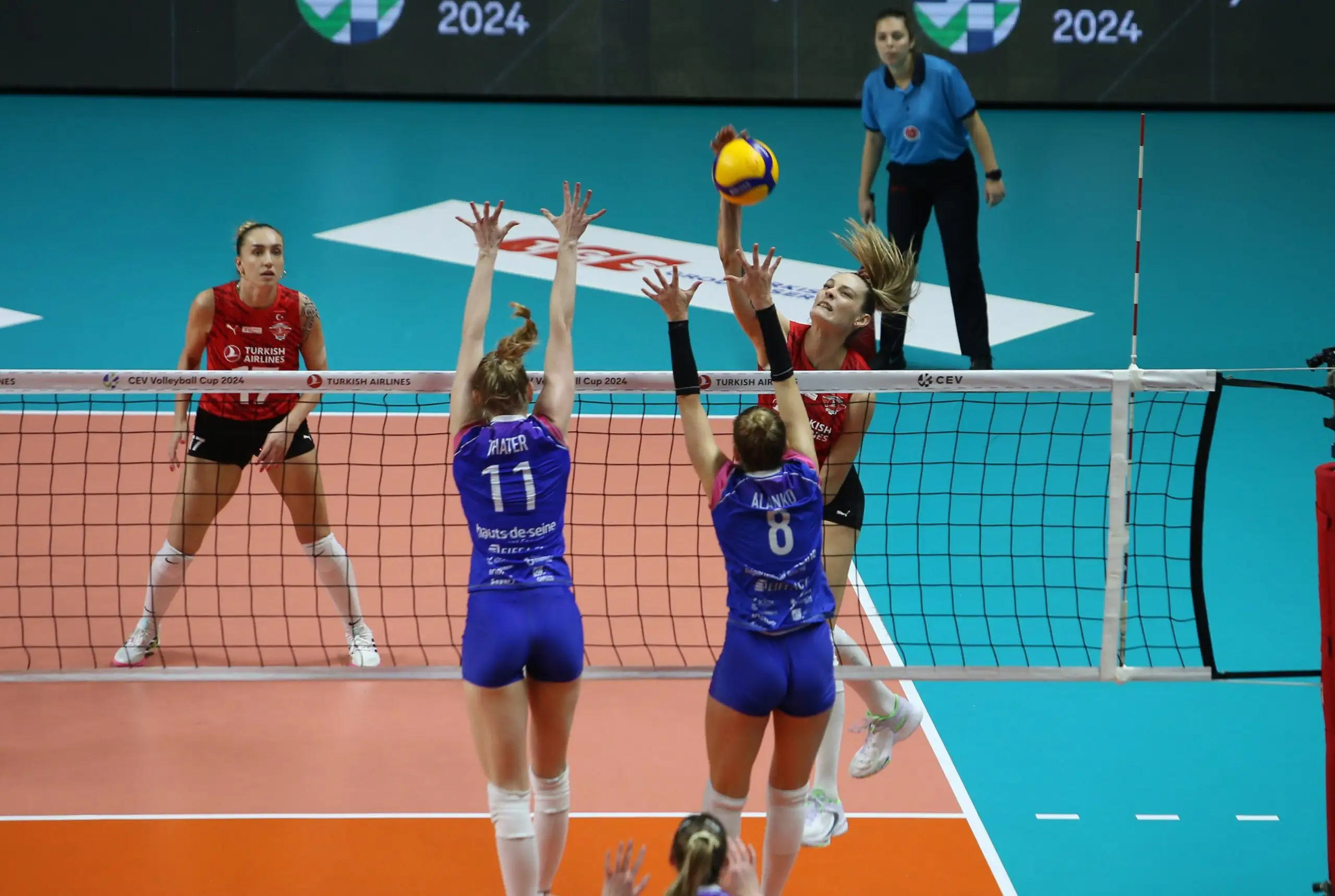 Türk Hava Yolları, CEV Kupası’na Veda Etti 4