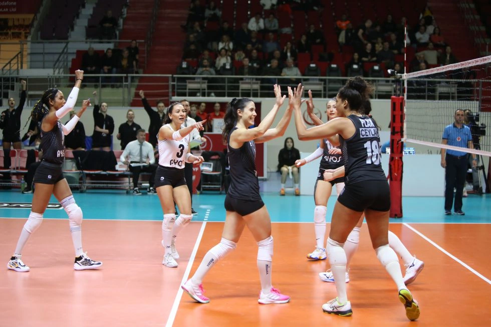 Beşiktaş Ayos, Sarıyer Belediyespor’a Karşı 3-1 Galip Geldi1