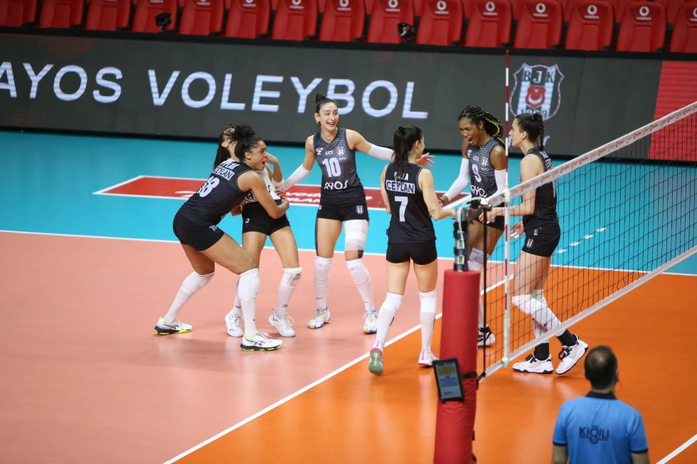Beşiktaş Ayos, Sarıyer Belediyespor’a Karşı 3-1 Galip Geldi4