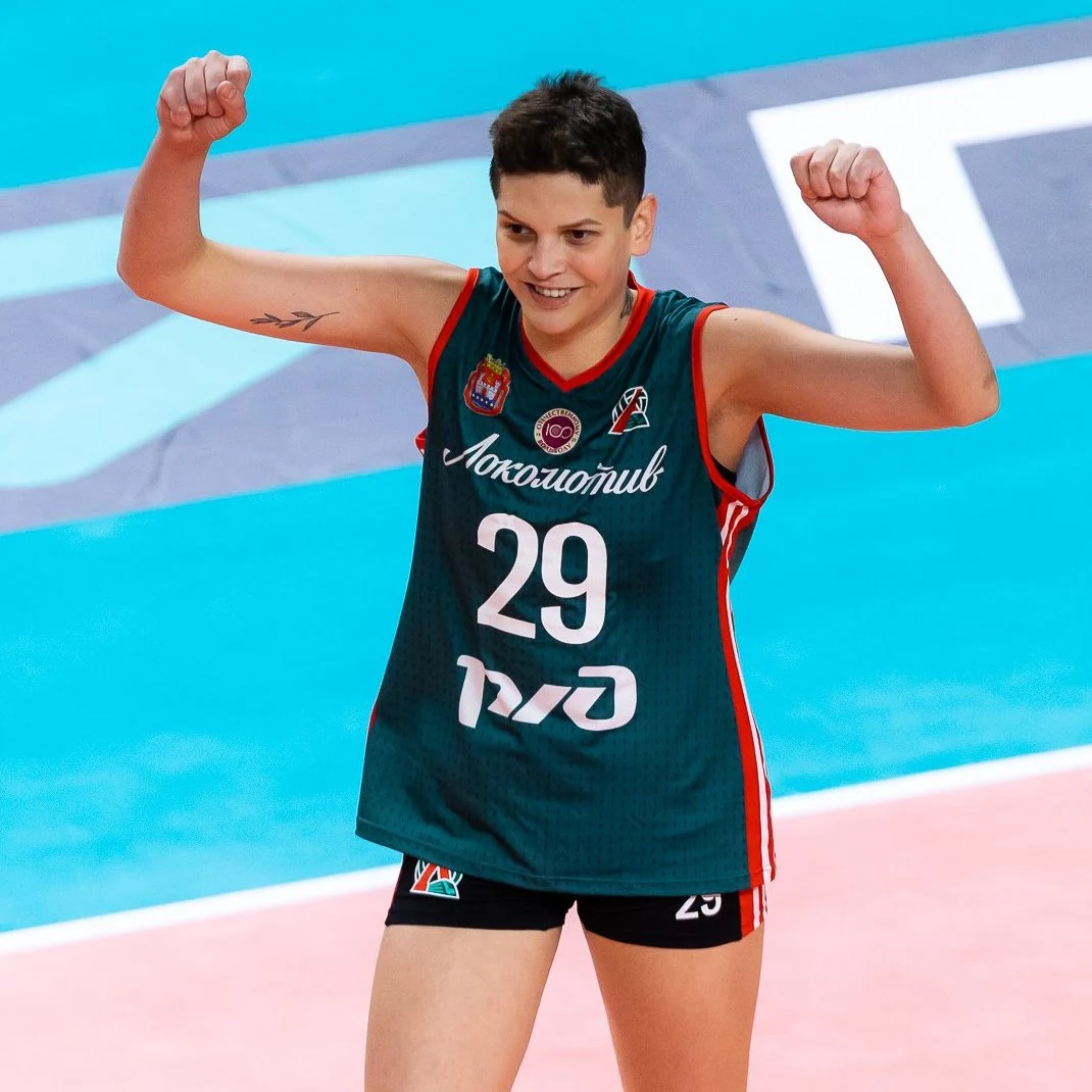 Ebrar Karakurt VNL ve Olimpiyatları'ı kazanıp milli marşımızı söylemek istiyorum3