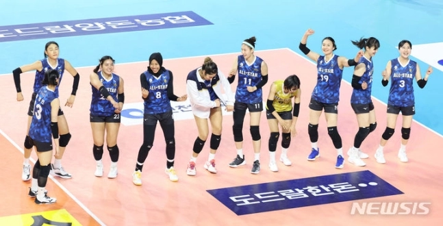 Güney Kore Voleybol Liginde Düzenlenen V League All Star Maçında Galip K-Star2
