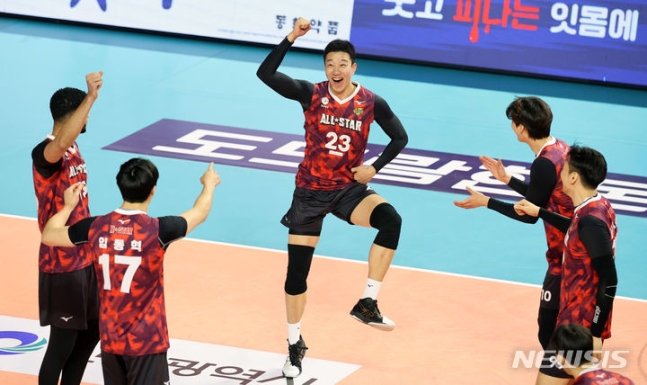 Güney Kore Voleybol Liginde Düzenlenen V League All Star Maçında Galip K-Star4