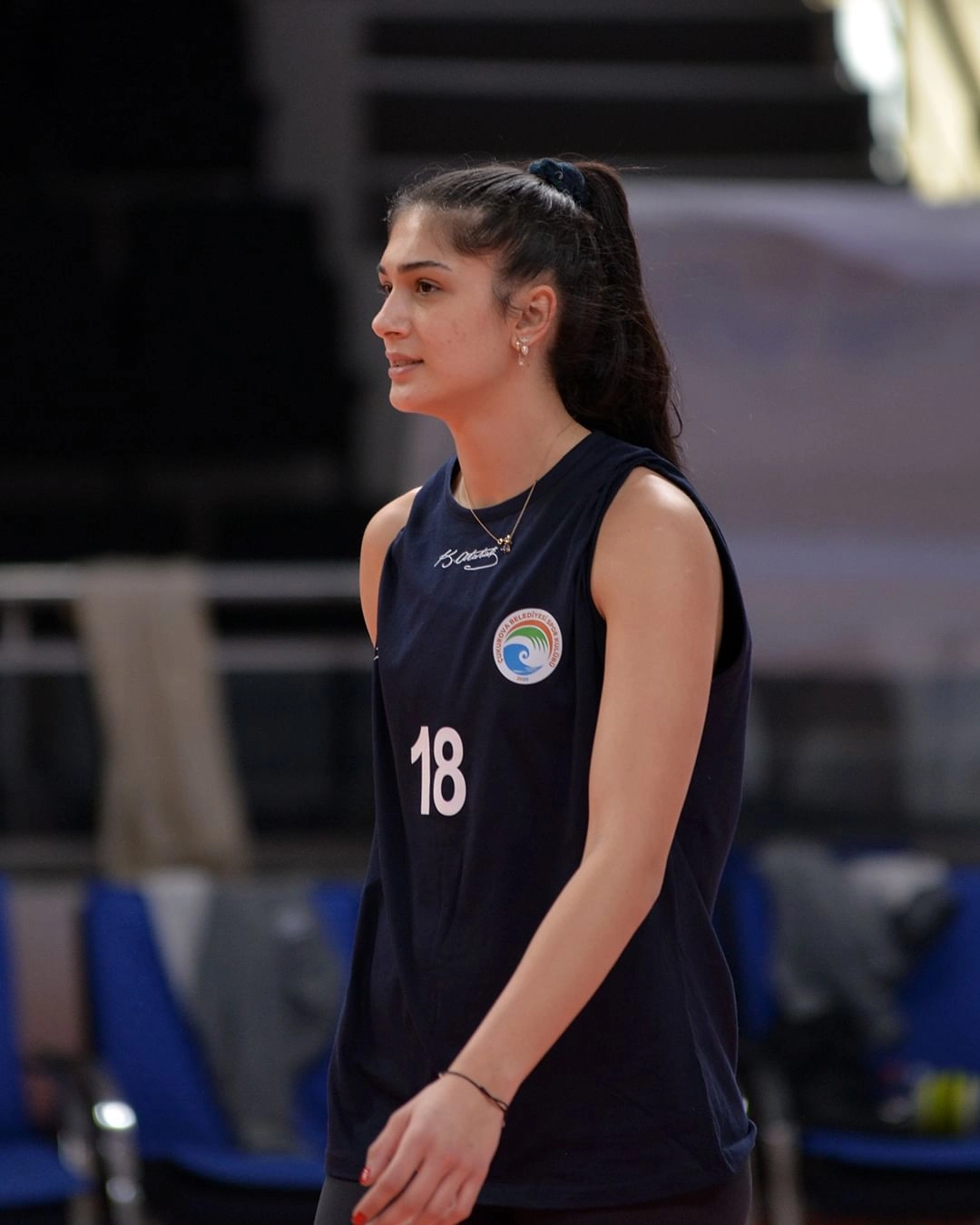 Özge Nur Çetiner ''Yasemin kardeşimdir, kasti hiçbir şey yok.'' Yasemin Güveli