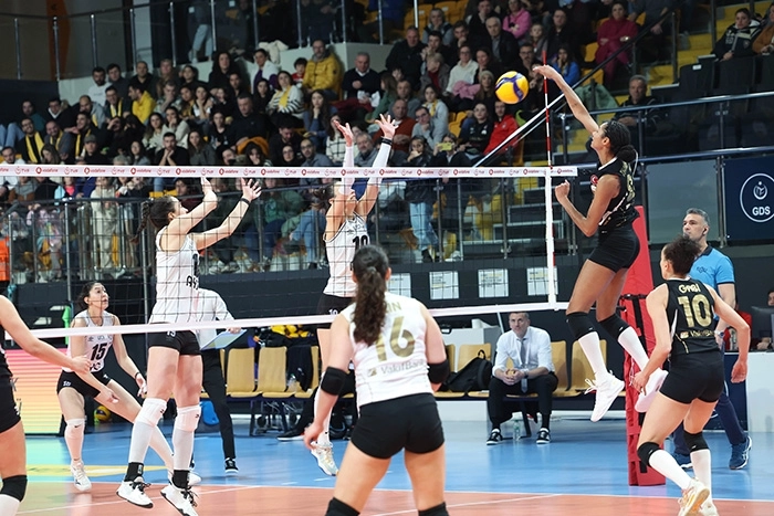 VakıfBank, Zorlu Beşiktaş Ayos Karşılaşmasında Galip3