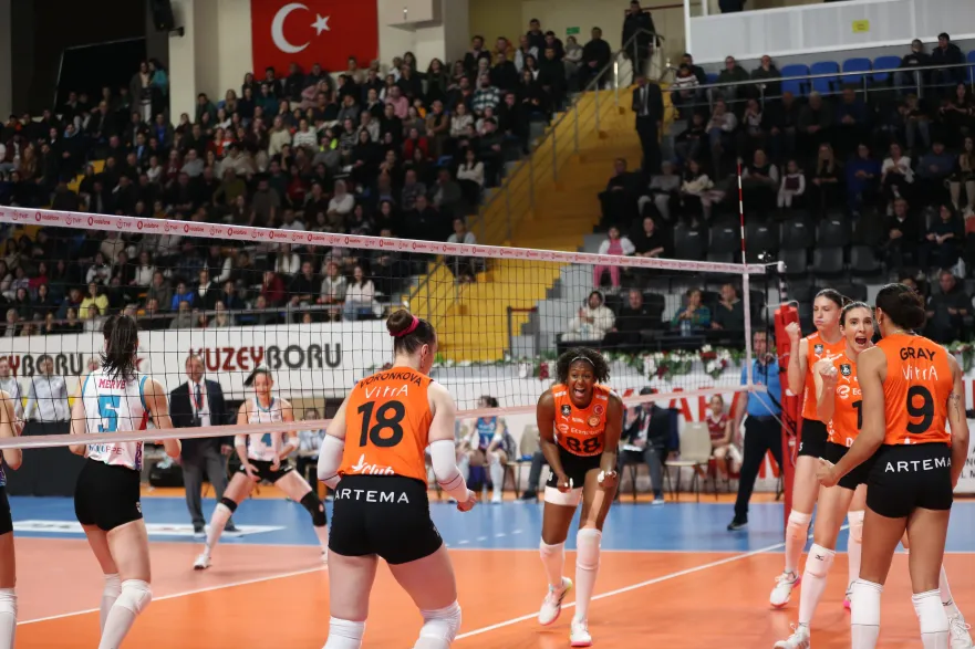 kuzeyboru eczacıbaşı4