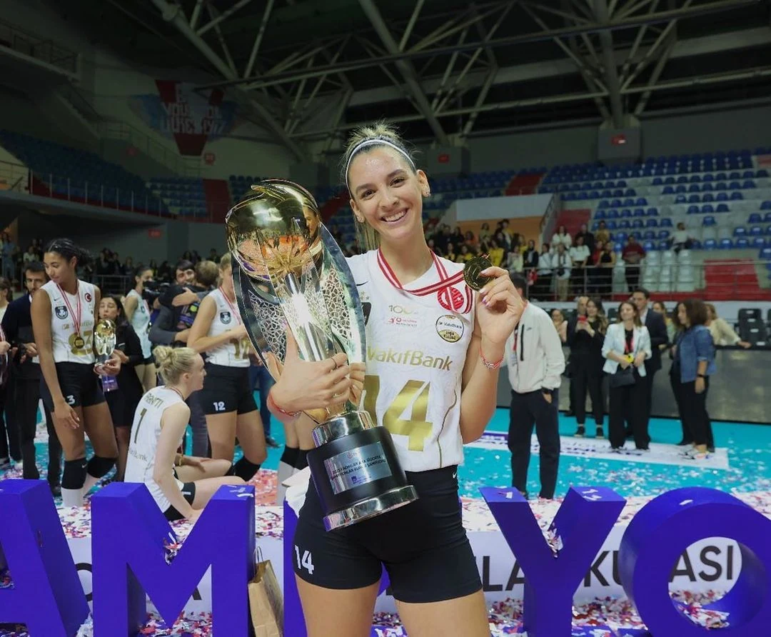 Aleksia Karutasu Vargas ile oynayabilmeyi dört gözle bekliyorum3