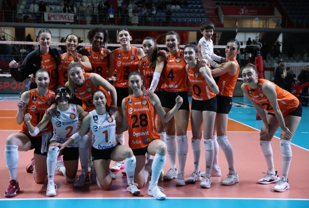 Eczacıbaşı, Beşiktaş Karşısında 3-0 Galip1