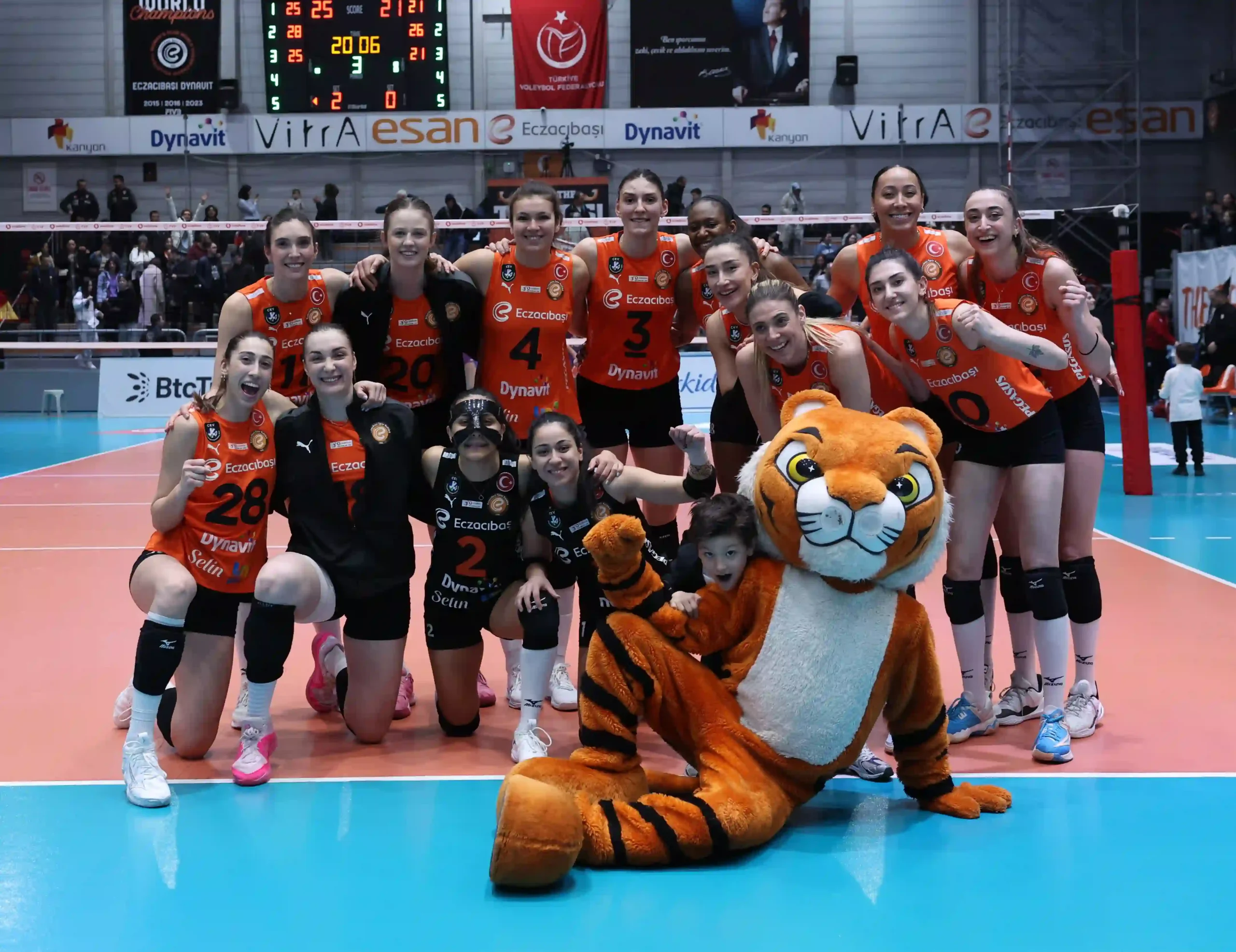 Eczacıbaşı, Galatasaray Karşısında Net Galip1