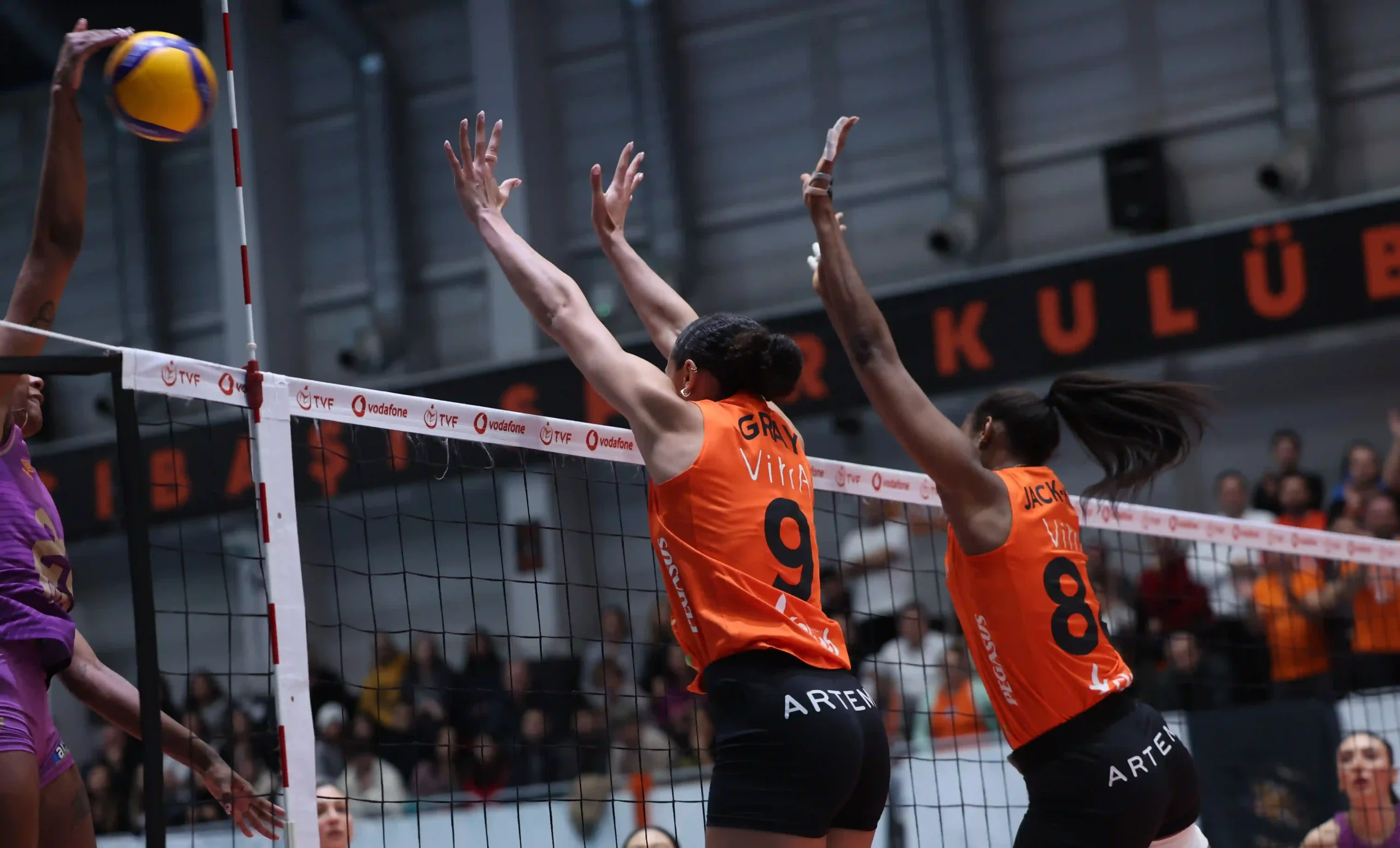 Eczacıbaşı, Galatasaray Karşısında Net Galip4