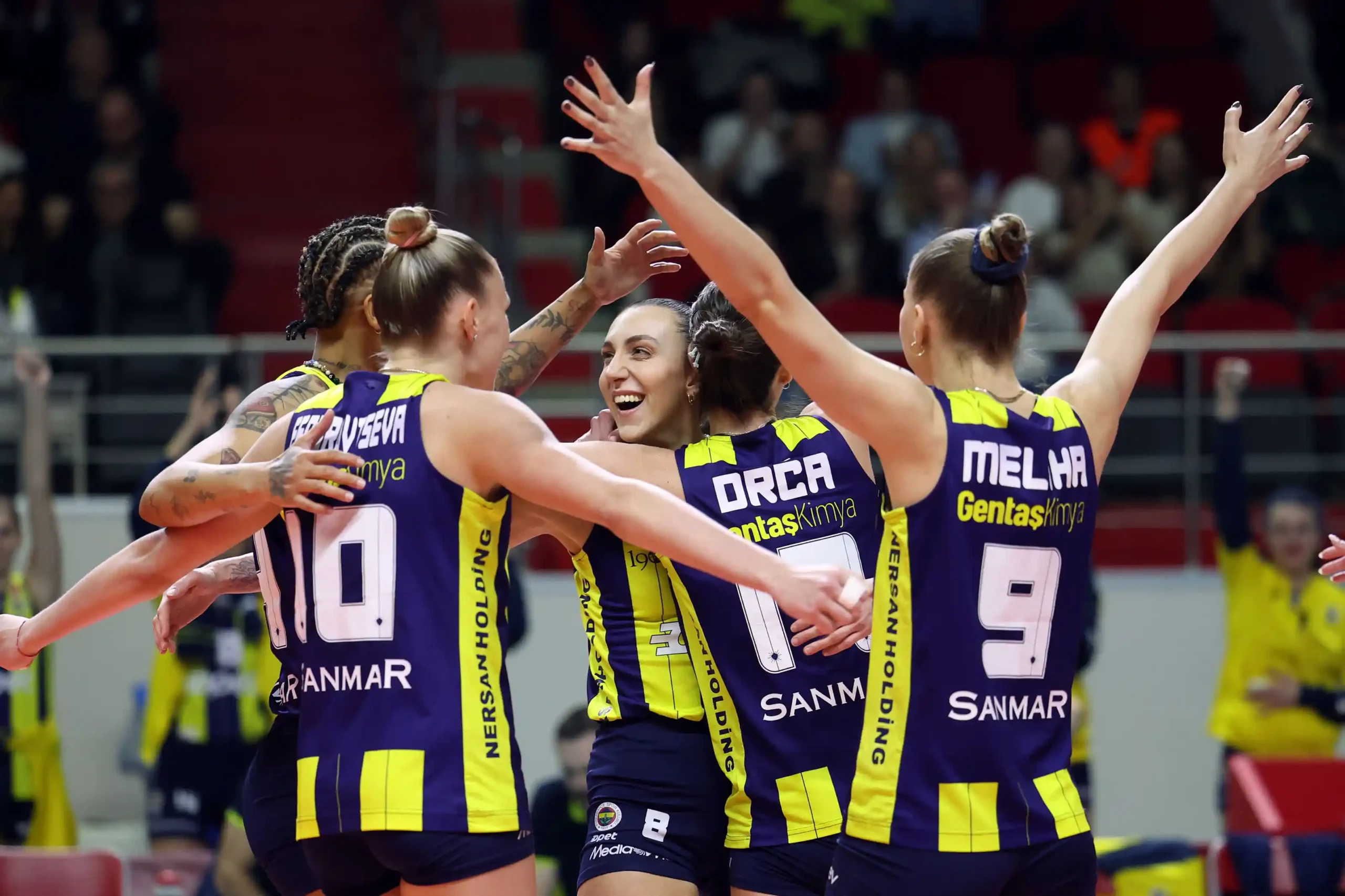 Fenerbahçe Şampiyonlar Ligi'nde Yarı Final'de2