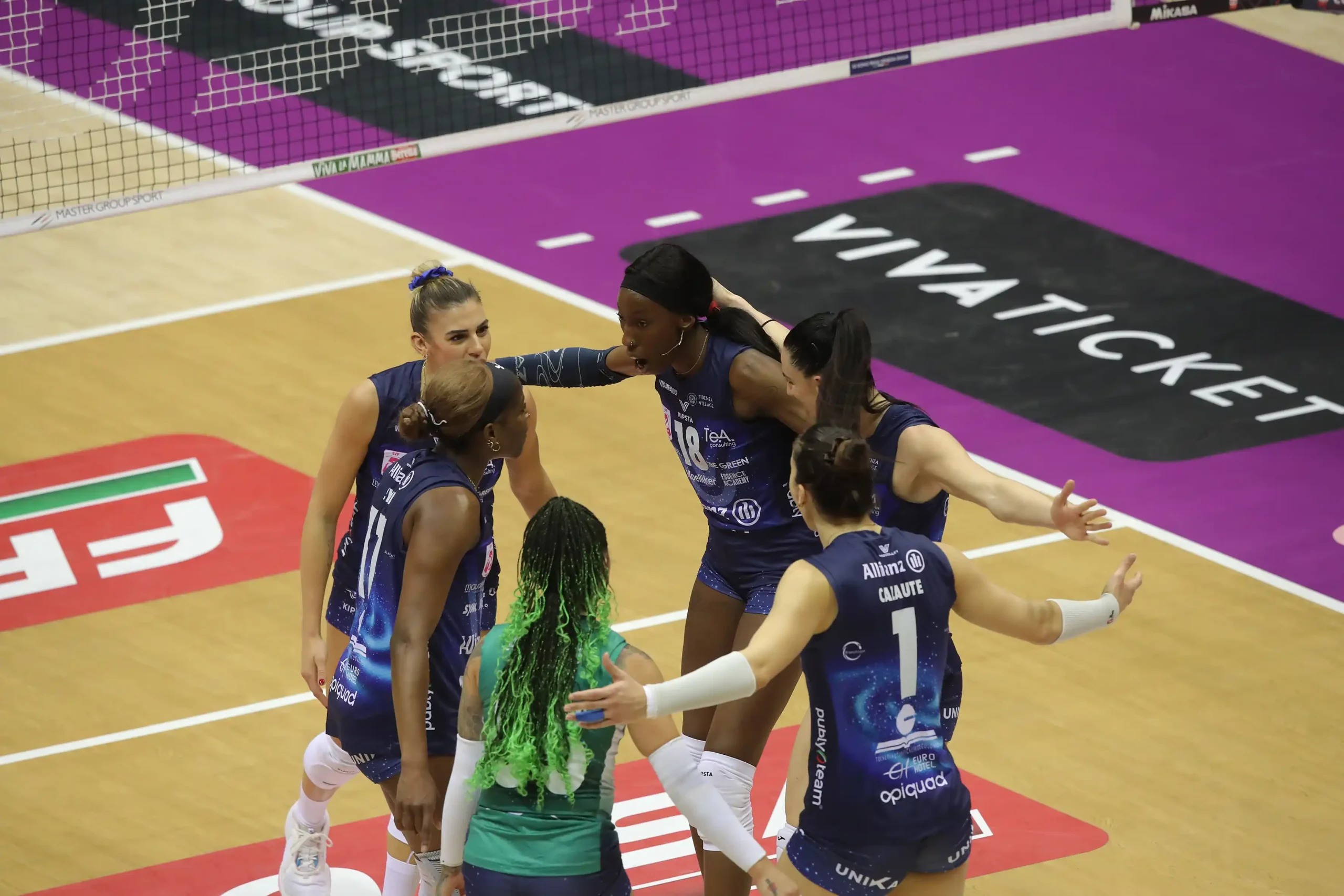 İtalya Kupası Şampiyonu Yeniden Imoco3