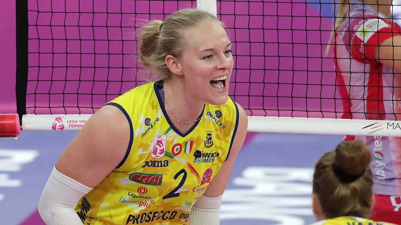 Kathryn Plummer Gelecek Sezon Eczacıbaşı Dynavit'te1