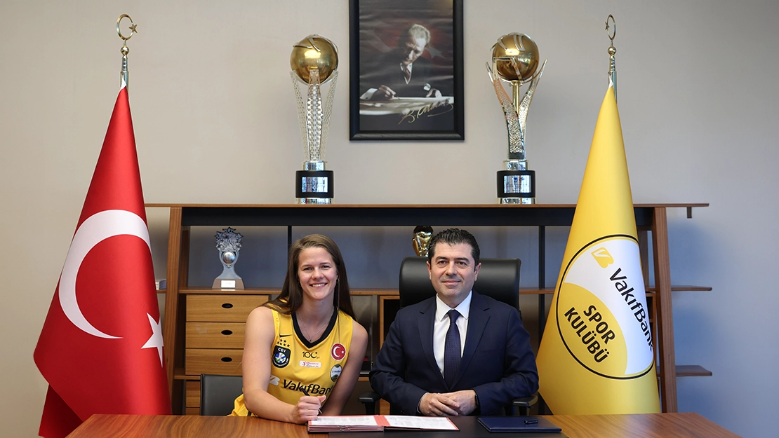 Kiera Van Ryk Gelecek Sezon VakıfBank'ta1