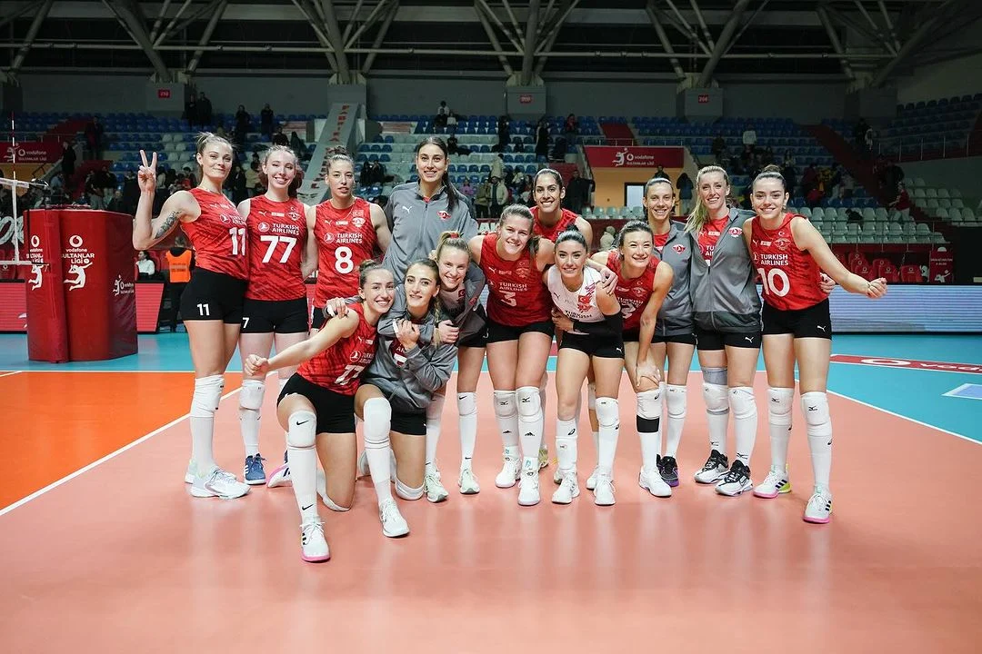 THY, Sarıyer'e Set Verdi Puan Vermedi4