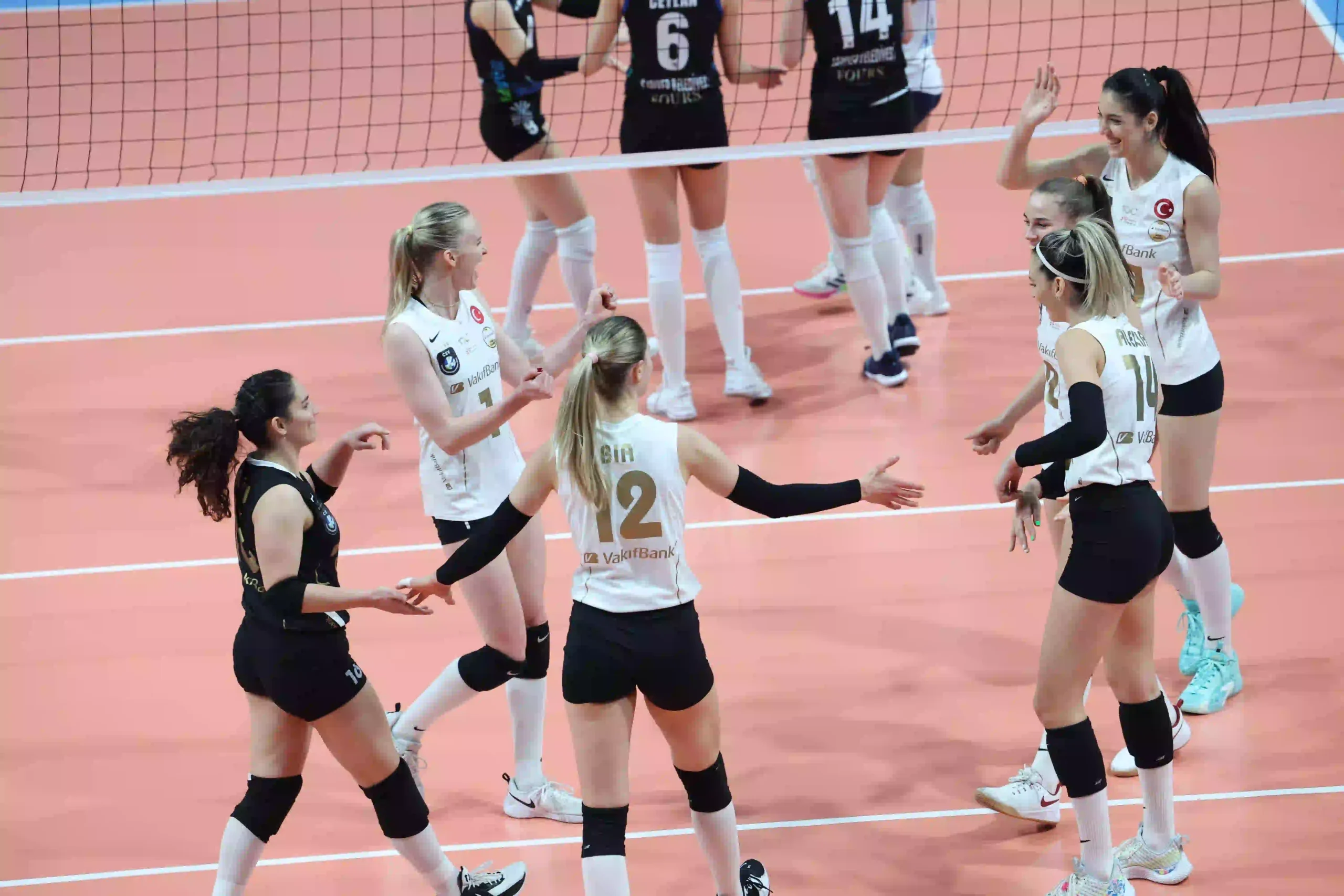 VakıfBank, Sarıyer Karşısında Net Galip2
