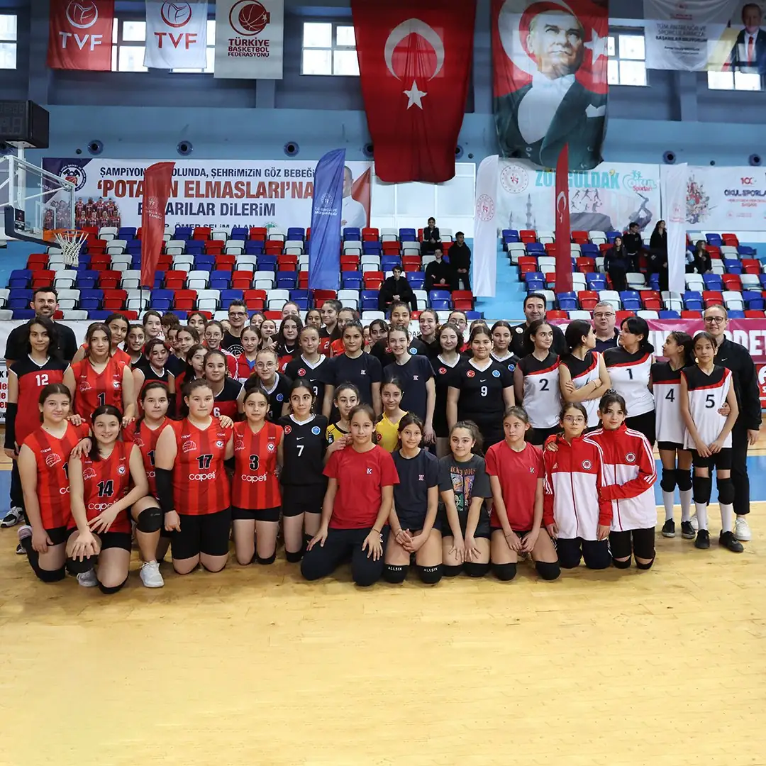 VakıfBank, Yarının Sultanları için Zonguldak'ta1