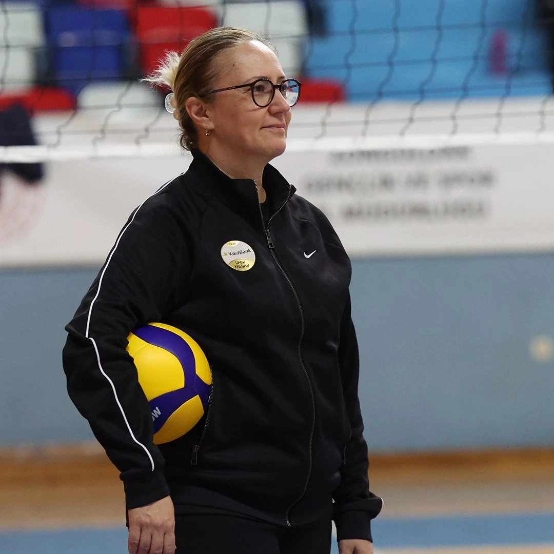 VakıfBank, Yarının Sultanları için Zonguldak'ta5