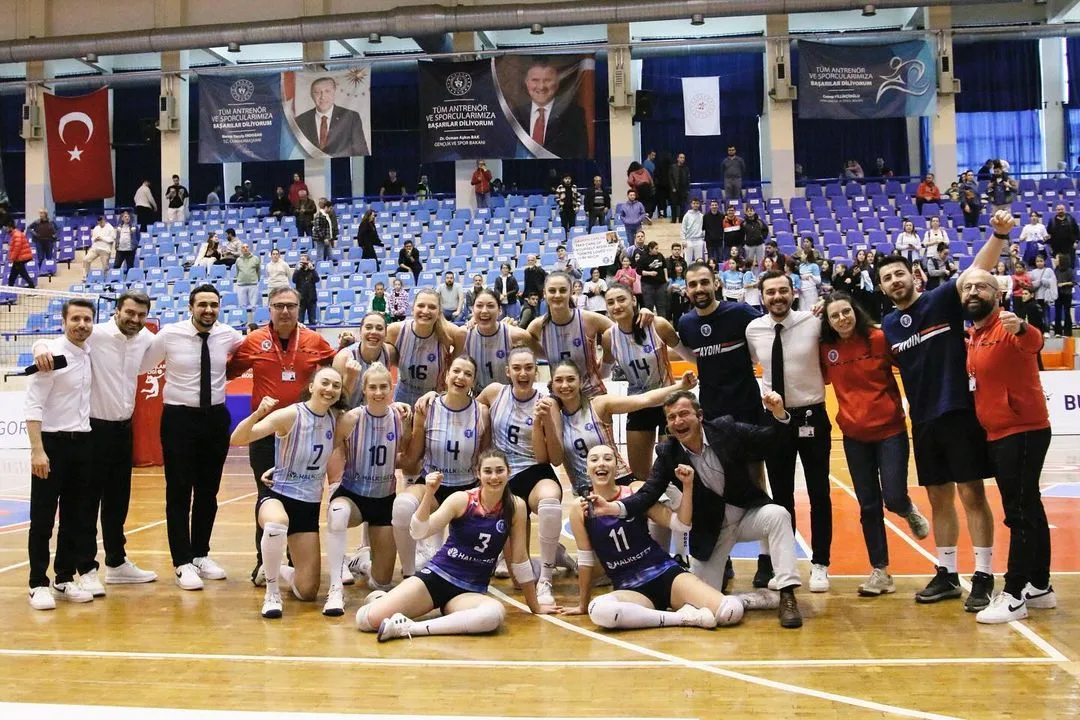 Aydın, PTT Karşısında Net Galip1