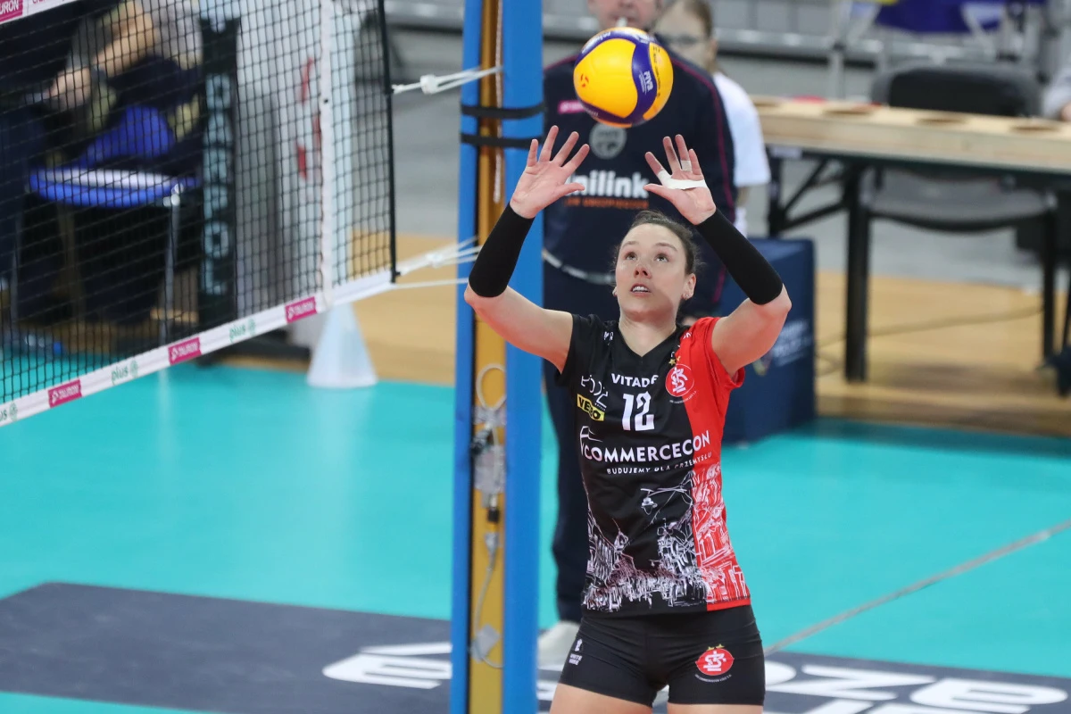 Brezilyalı Pasör Roberta Ratzke, Gelecek Sezon THY'de3