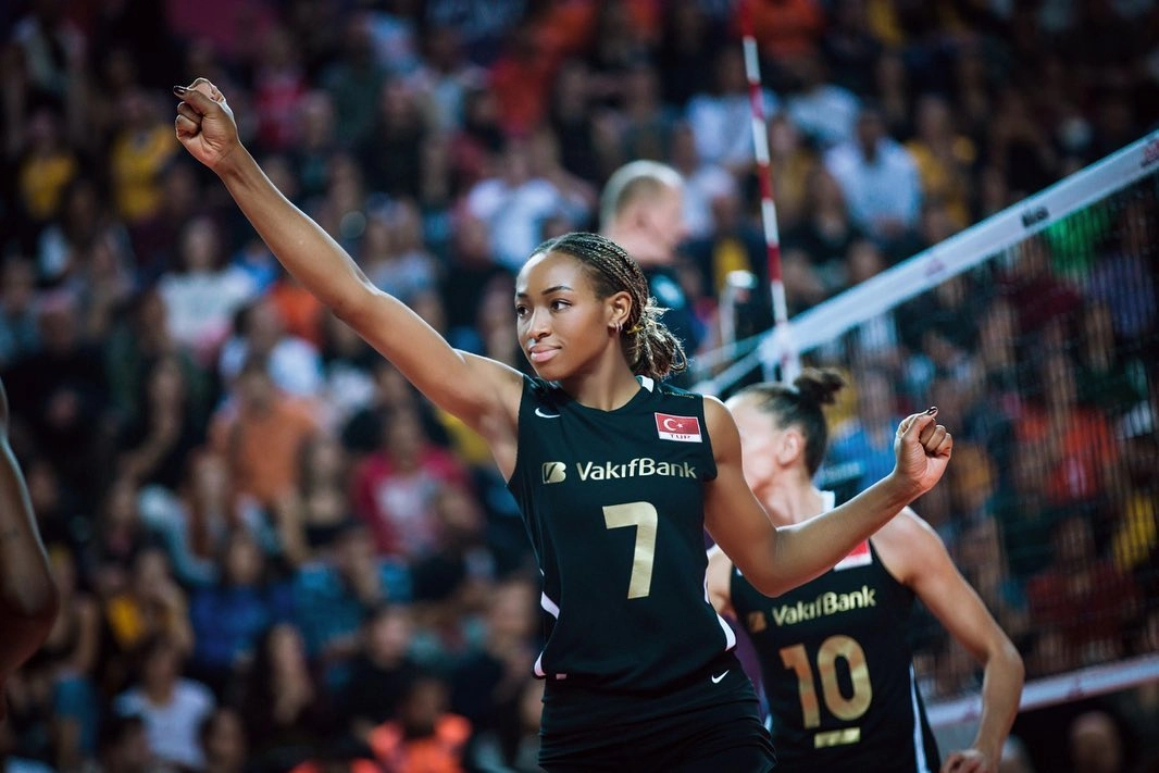 Chiaka Ogbogu, Gelecek Sezonda LOVB'de2
