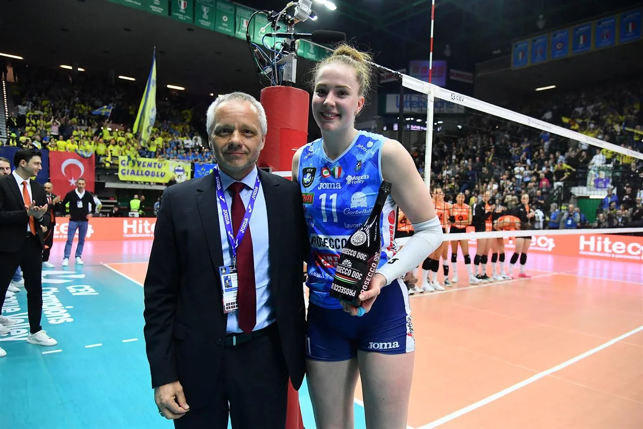 Conegliano, Eczacıbaşı Karşısında 3-2 Galip Geldi9