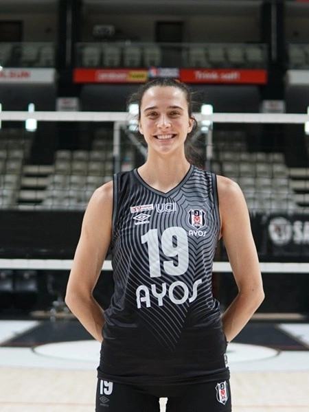 Emily Maglio, Beşiktaş İle Yoluna Devam Ediyor2