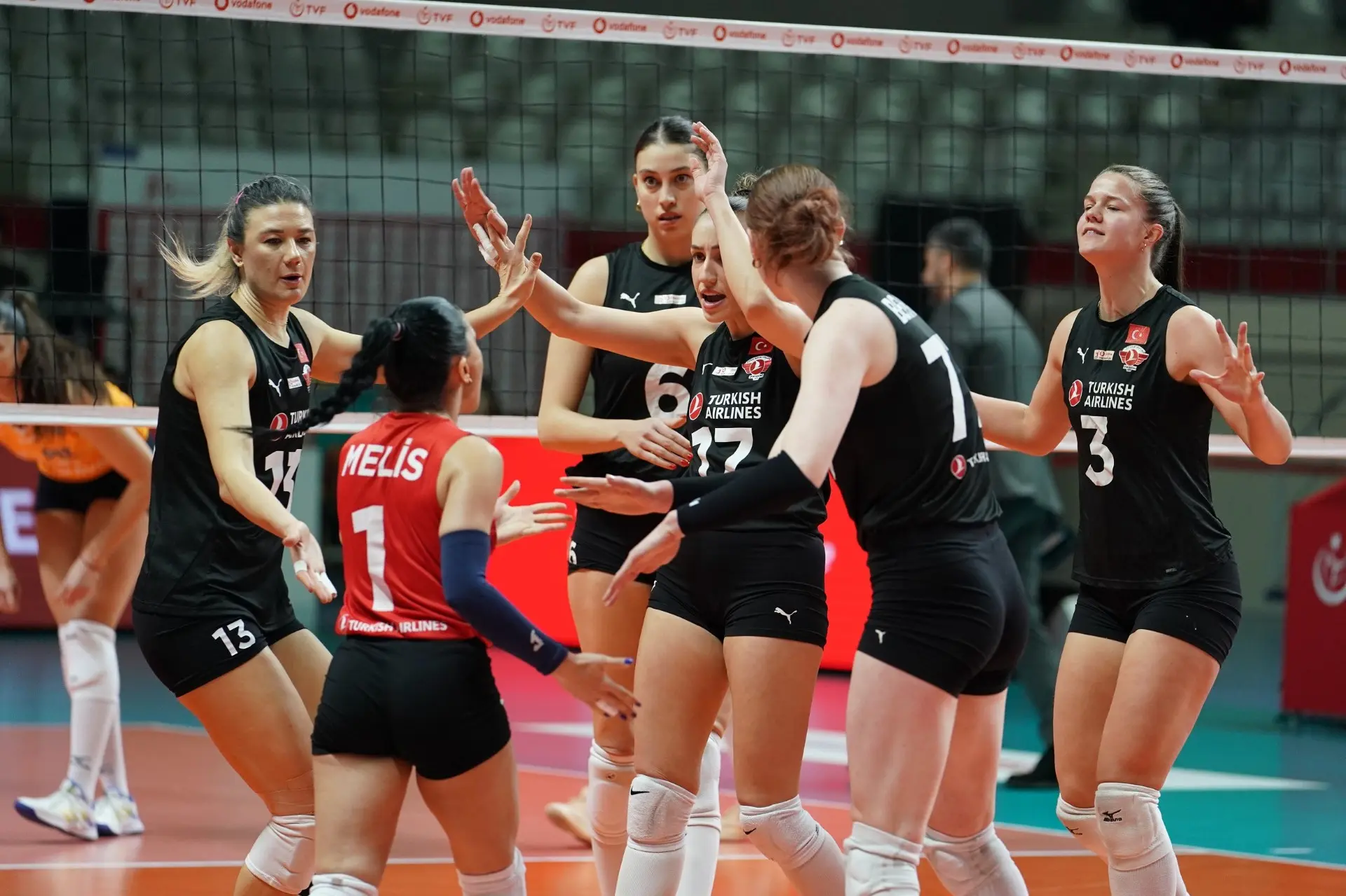 Türk Hava Yolları, Çukurova'yı Konuk Ediyor1