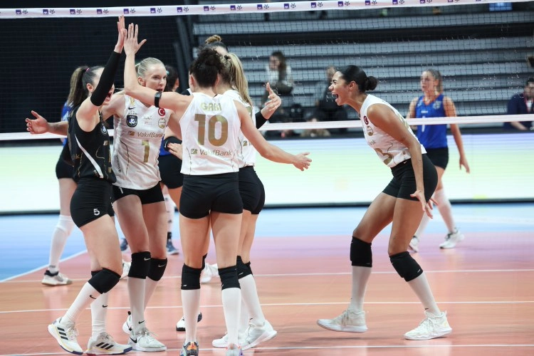 VakıfBank 10. Kupa Voley Şampiyonluğunu Hedefliyor1