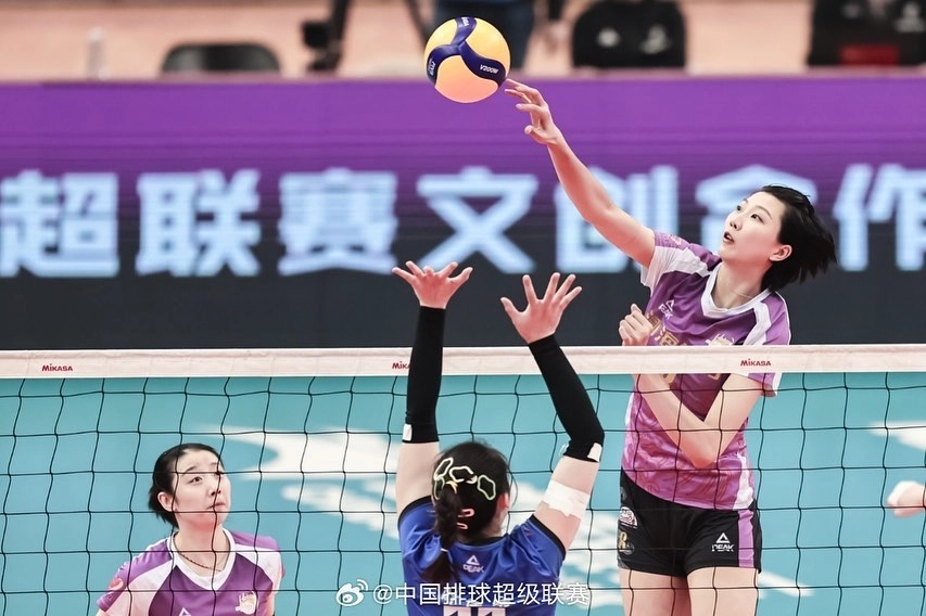 VakıfBank, Çinli Orta Oyuncu Yuan Xinyue İle Anlaşma Sağladı1
