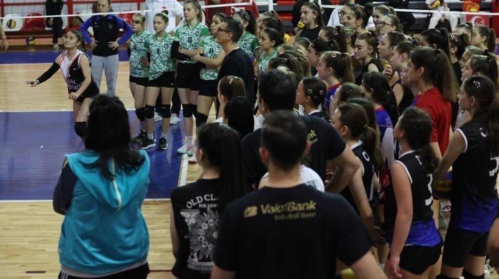 VakıfBank, Yarının Sultanları İçin Kırklareli'nde3