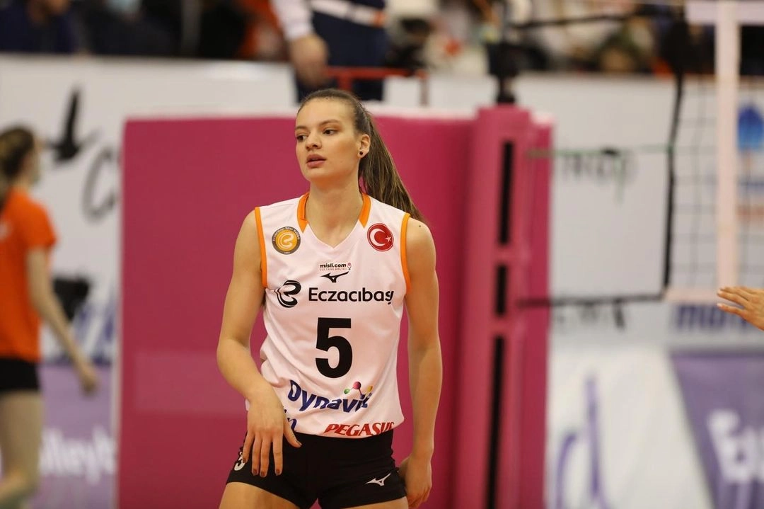 Aras Kargo'nun Yeni Transferi Merve Atlıer2