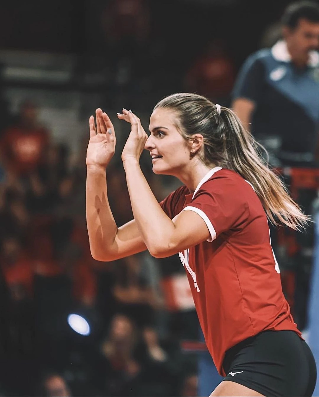 Aydın'dan İki Yeni Transfer: Defne Başyolcu, Hilary Howe Johnson2