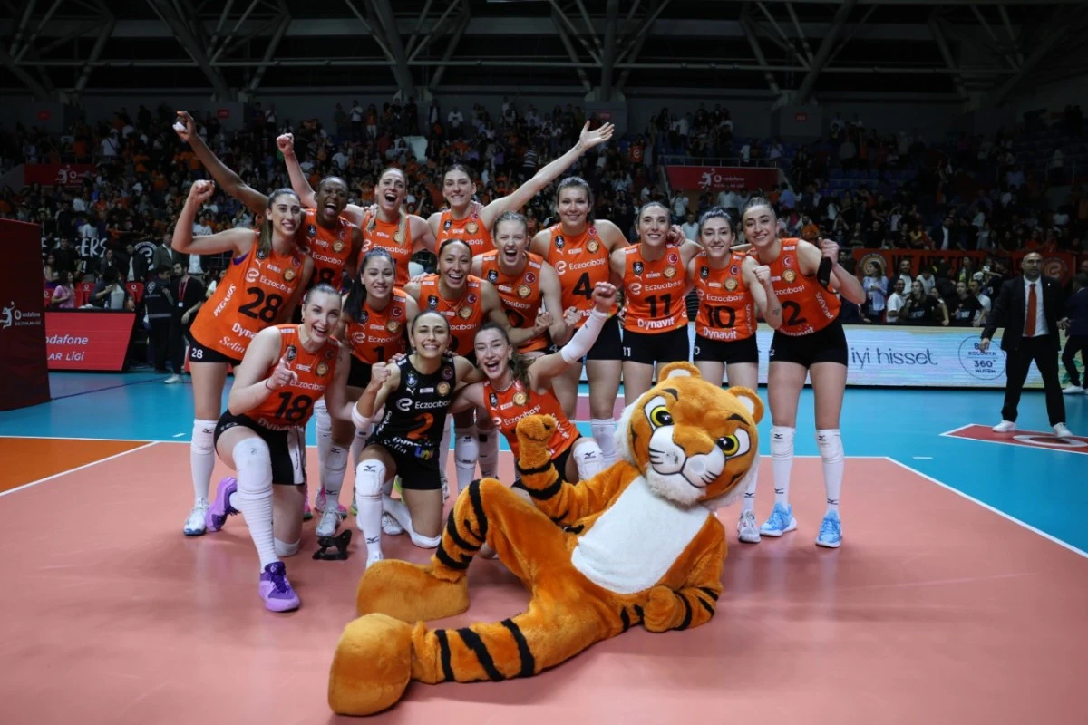 Eczacıbaşı, Final Serisinde Durumu 2-2 Yaptı1